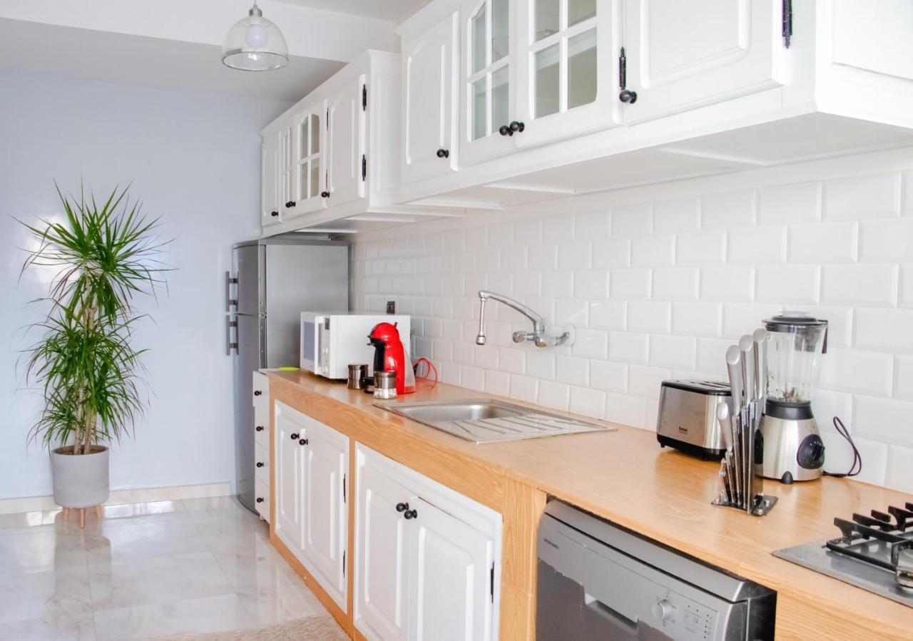 Luxury Apartment 3 Bedroom In The Heart Of Agdal Near Arribat Center Rabat Kültér fotó